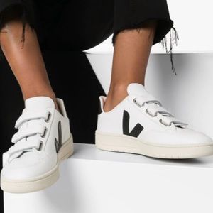 VEJA Velcro Sneakers